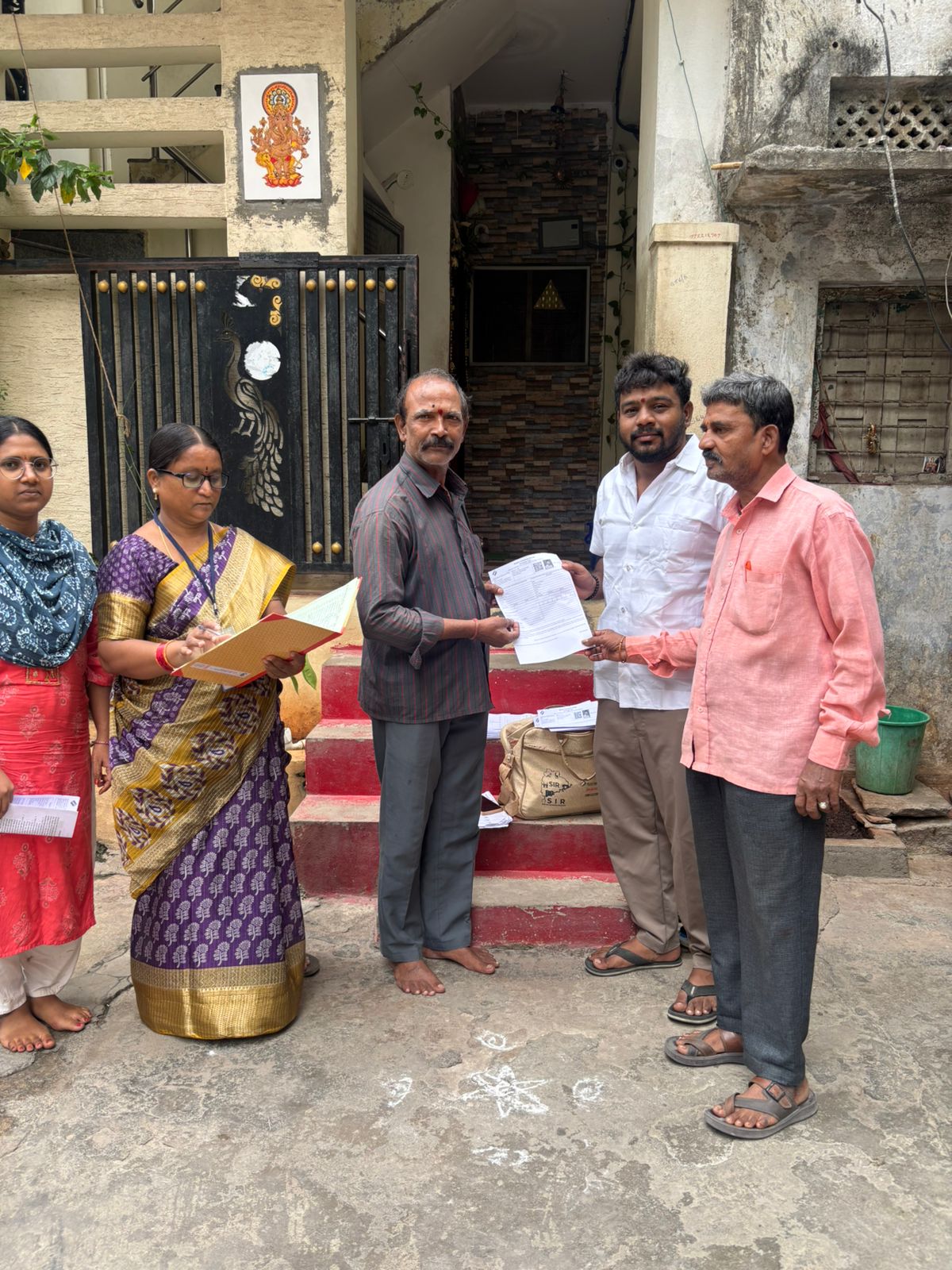 Thatipamula Sai Teja Goud BRSV Leads Active Participation in SIR Door-to-Door Campaign